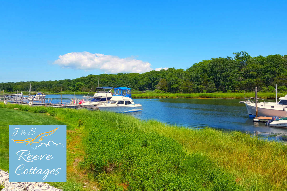 Waterfront Vacation Rentals at J & S Reeve Cottages on Reeves Creek overlooking the Peconic Bay